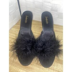 Fredericks of Hollywood Black Marabou Feather Mules Slippers Shoes Heels Size 9